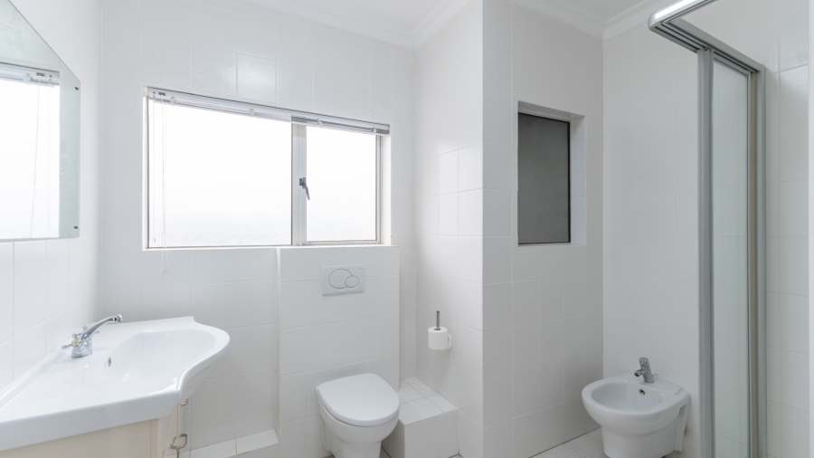 3 Bedroom Property for Sale in Strand North Western Cape